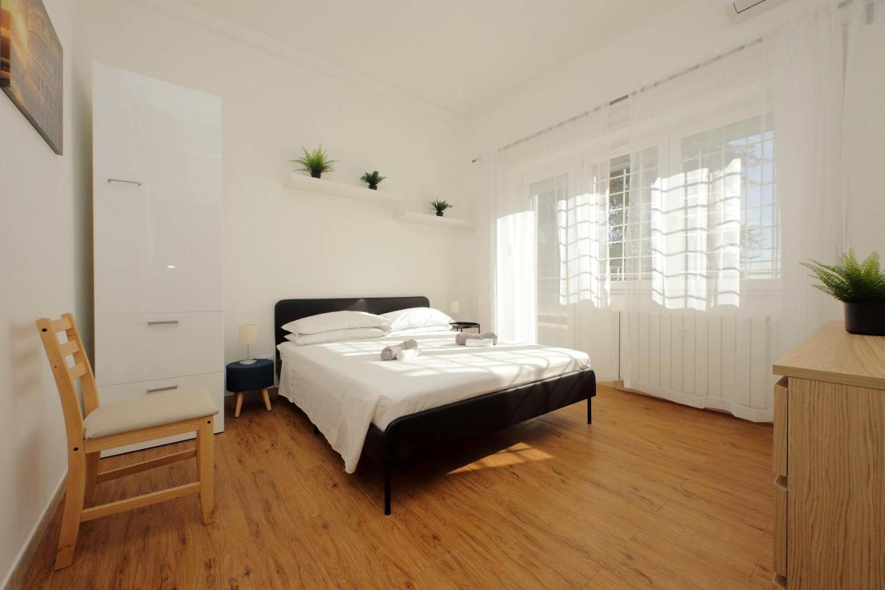 Zucchi Rooms Roma Exterior foto