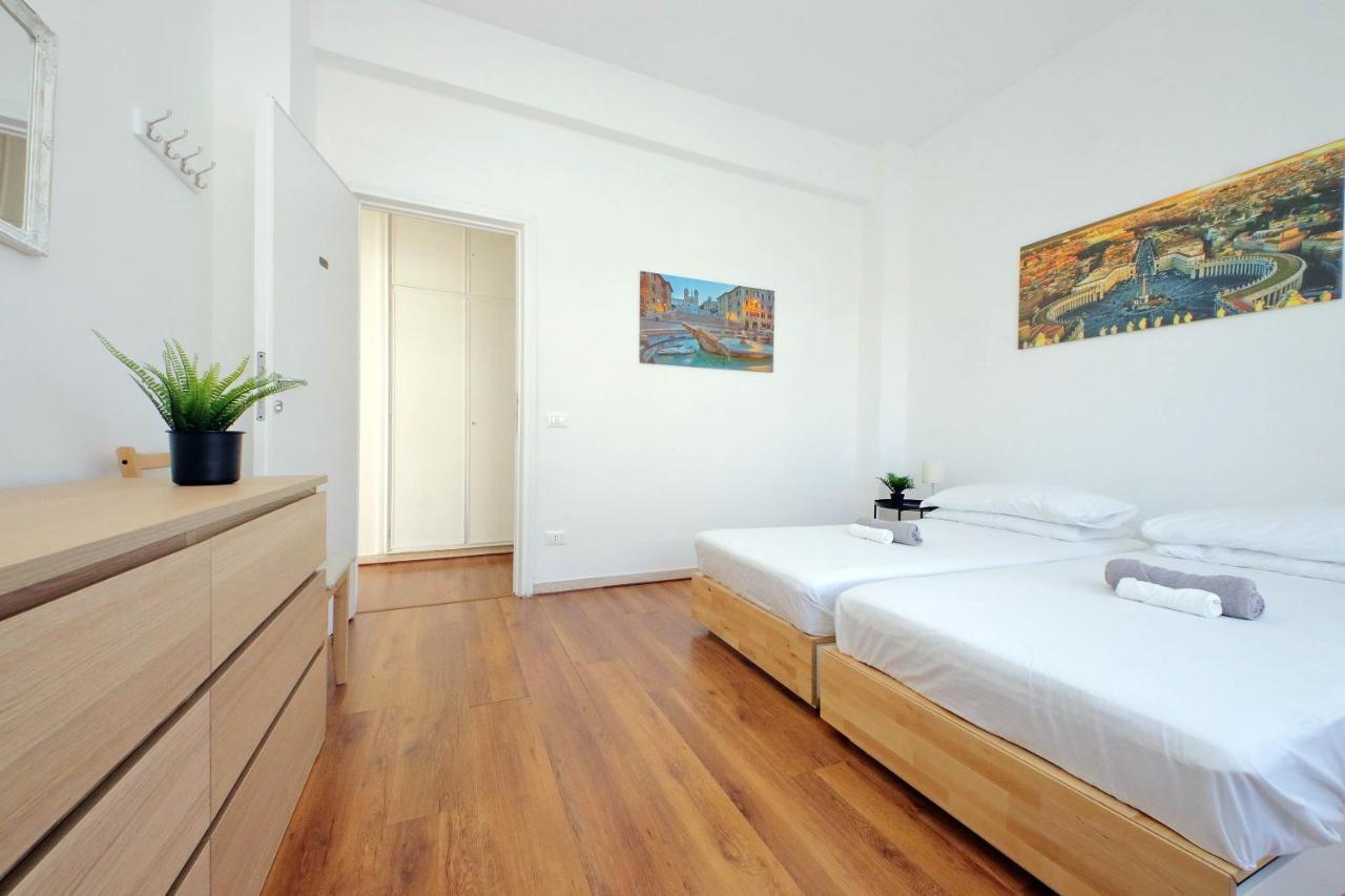 Zucchi Rooms Roma Exterior foto